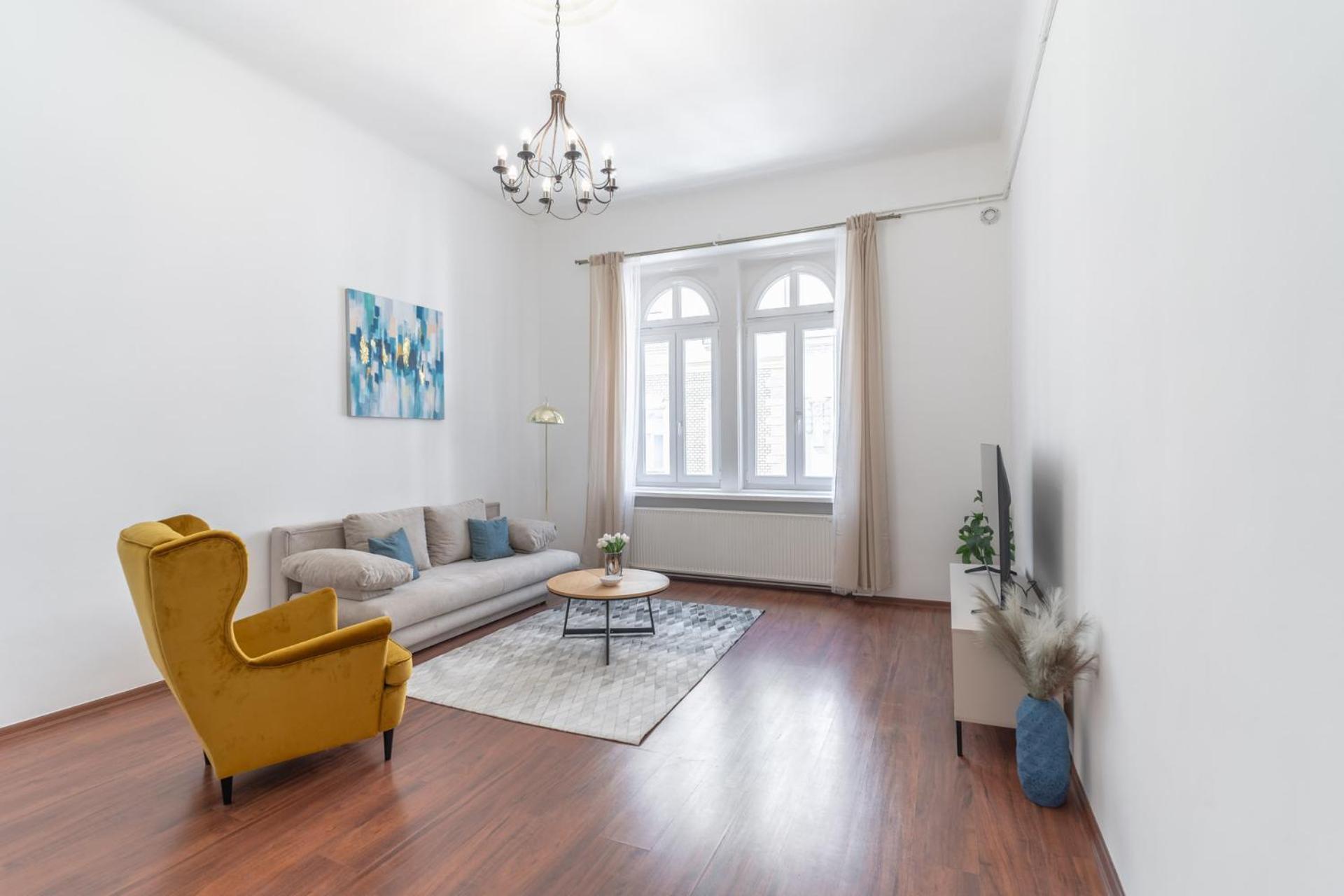 Deluxe And Cozy City Center Suite For 8Ppl Budapest Exterior photo
